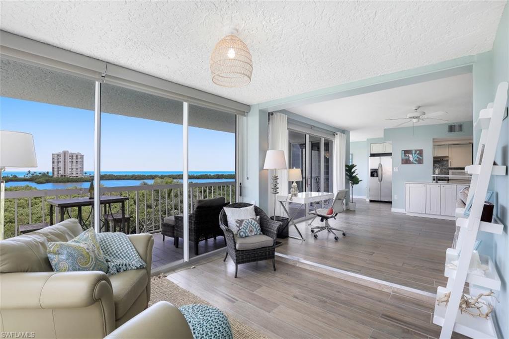5501 Heron Point DR 501 photo 9