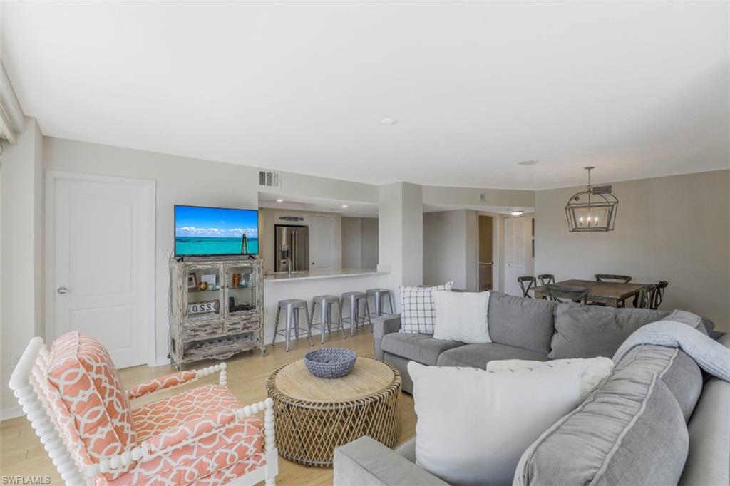 5501 Heron Pt DR 201 photo 7