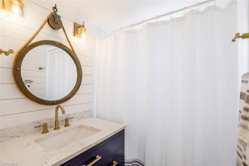 5501 Heron Pt DR 201 photo 18