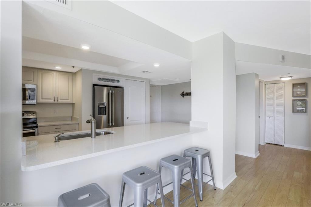 5501 Heron Pt DR 201 photo 11