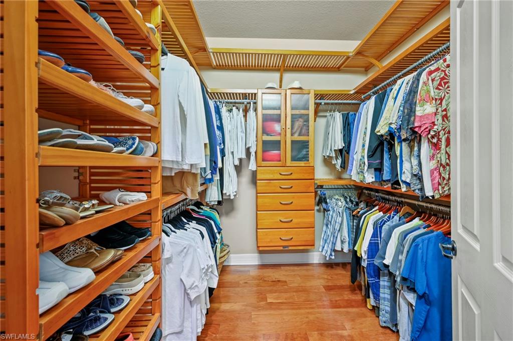 21082 Bosco CT photo 23