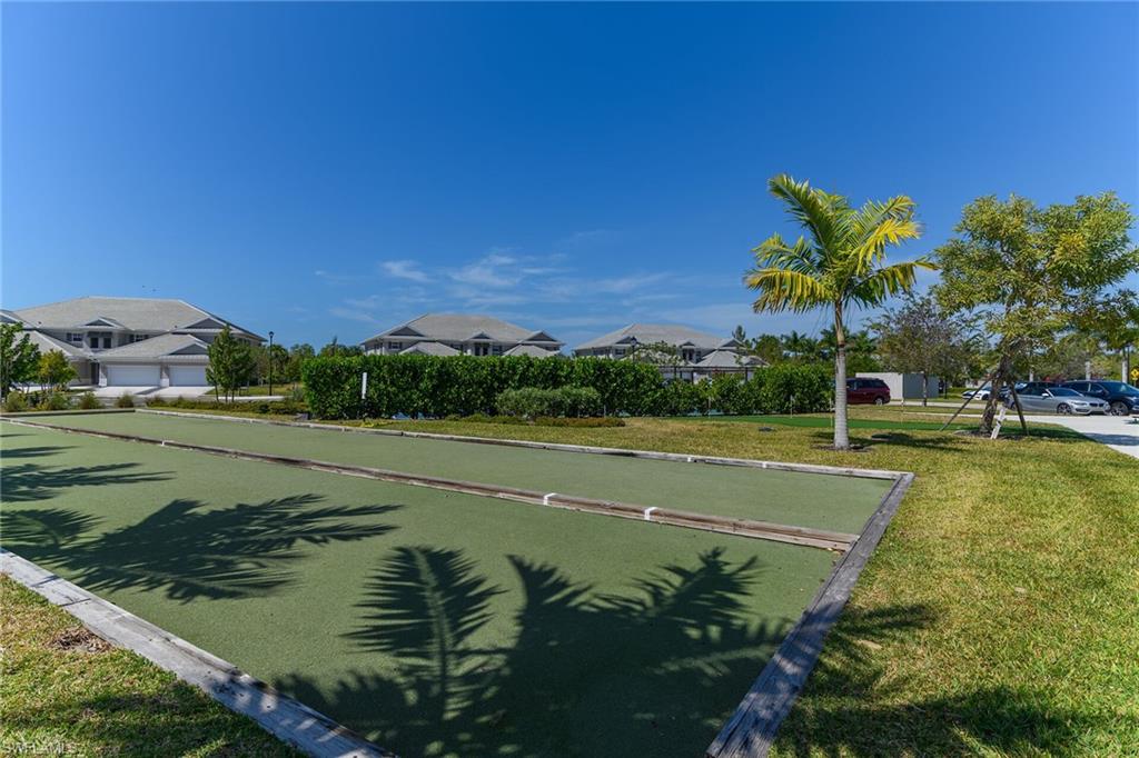 BOCCE BALL