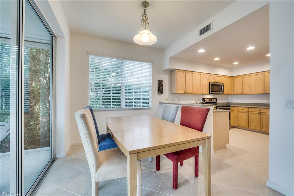 Dining right next to kitchen