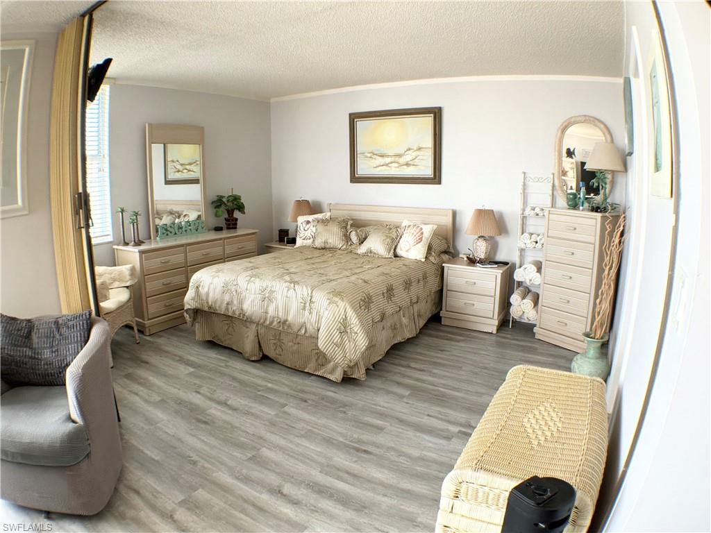 7330 Estero BLVD 508 photo 12