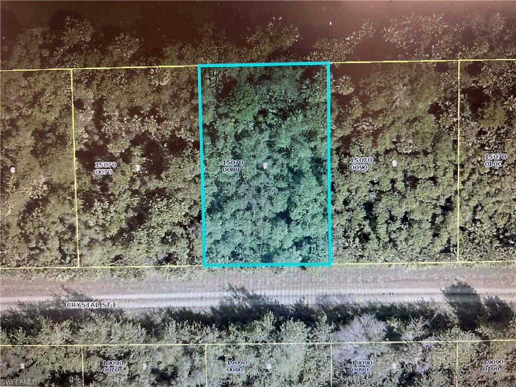 Aerial map of property and surrounding area