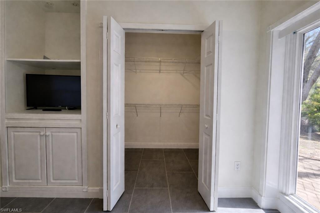 1440 Graham CIR photo 27