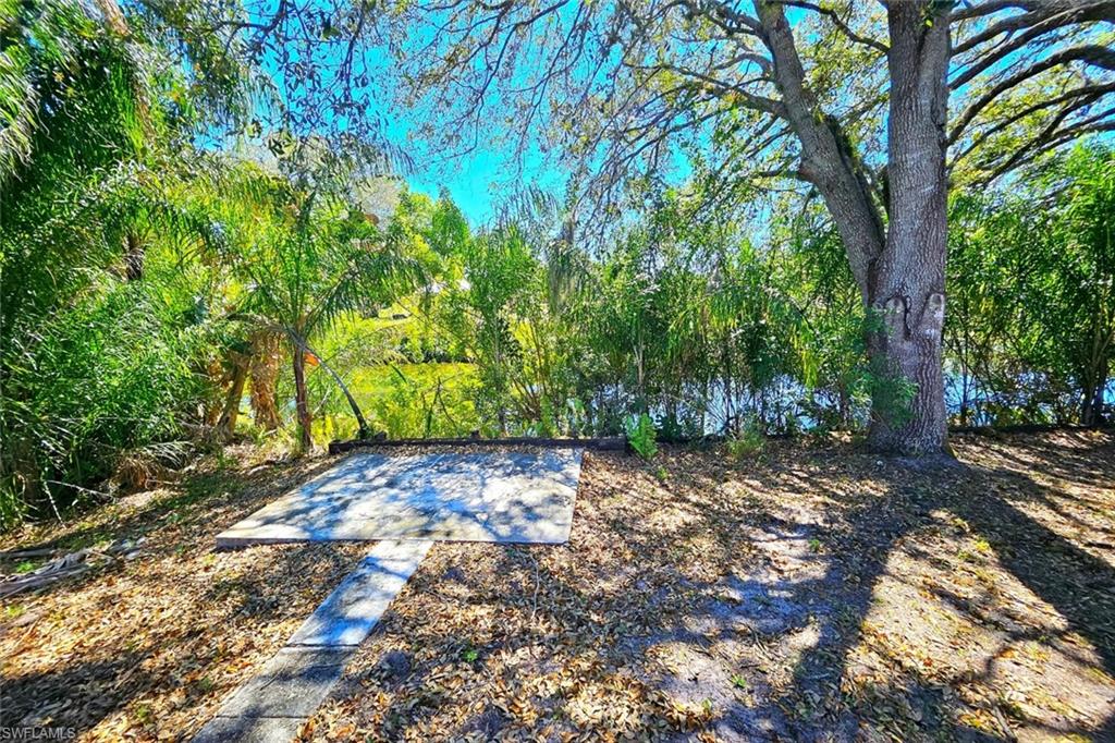 1440 Graham CIR photo 32