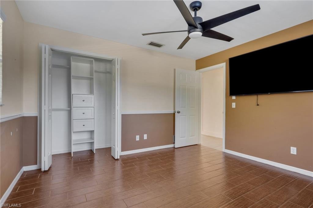 10450 Windsor WAY photo 33