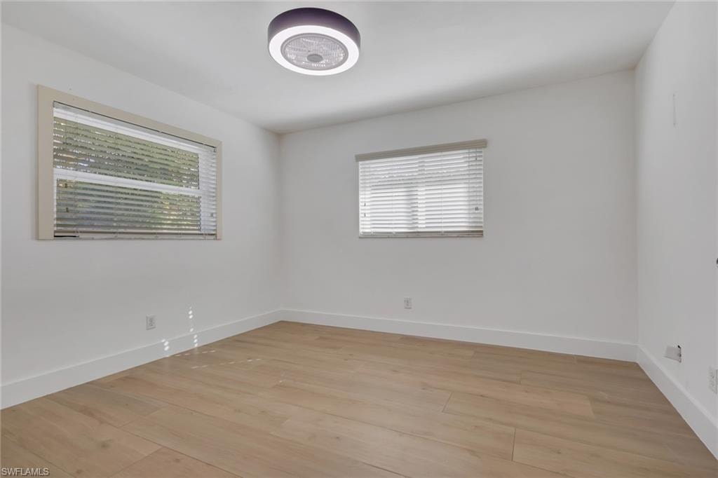 10450 Windsor WAY photo 35