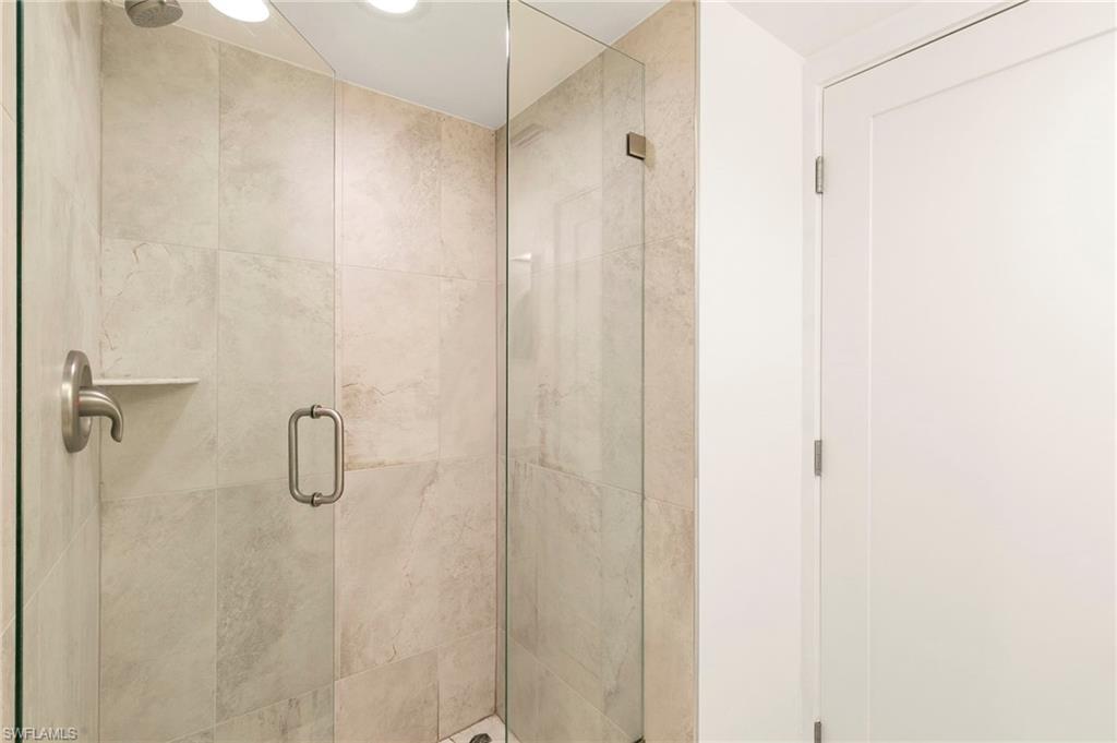 1215 Edington PL O-1&2W photo 14