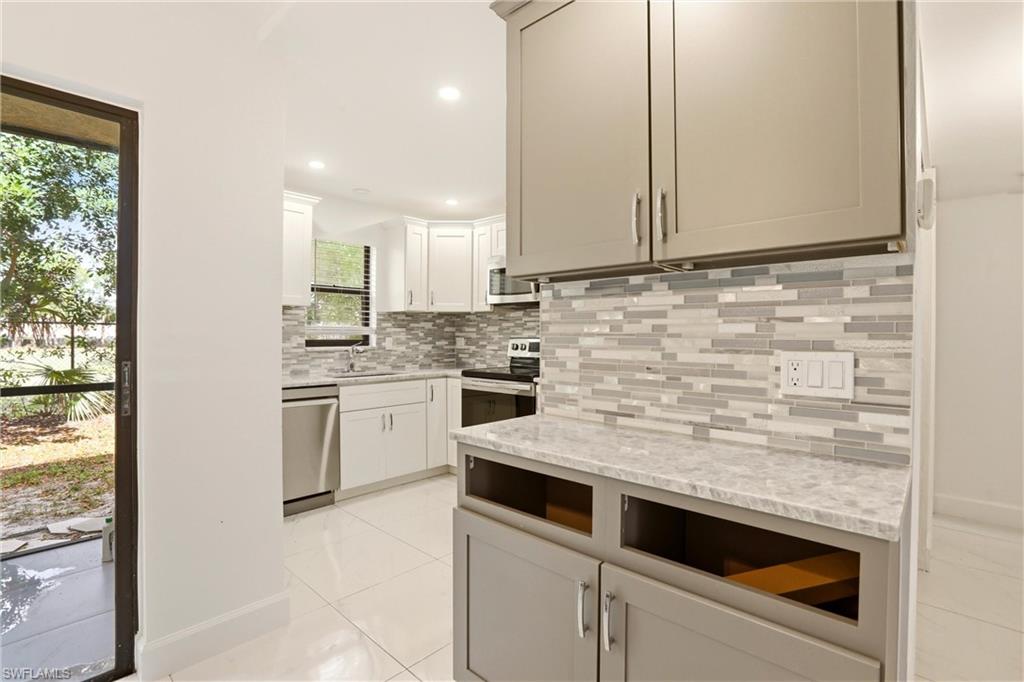 1450 GREEN VALLEY CIR 502