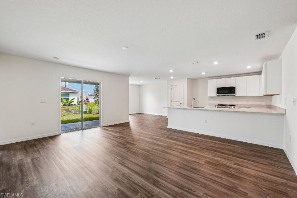 16057 MINORCA DR