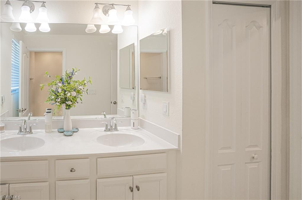 14336 Vindel CIR photo 40