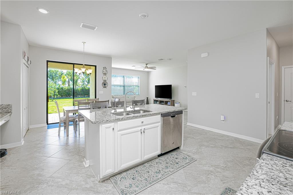 14336 Vindel CIR photo 11
