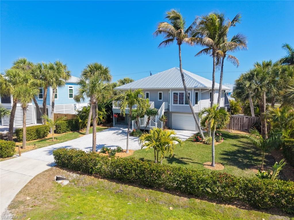 1360 Jamaica Drive
