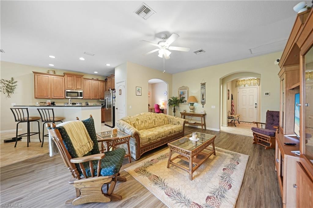 2454 Blackburn CIR photo 7