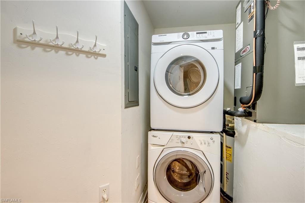 12181 Summergate CIR 104 photo 24