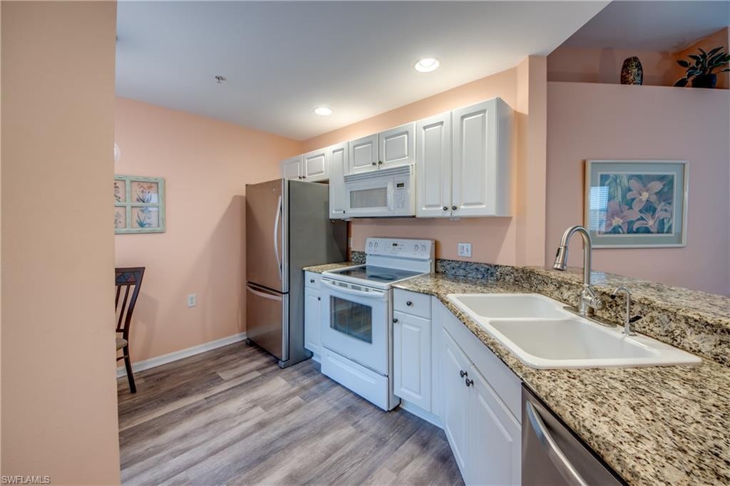 12181 Summergate CIR 104 photo 11