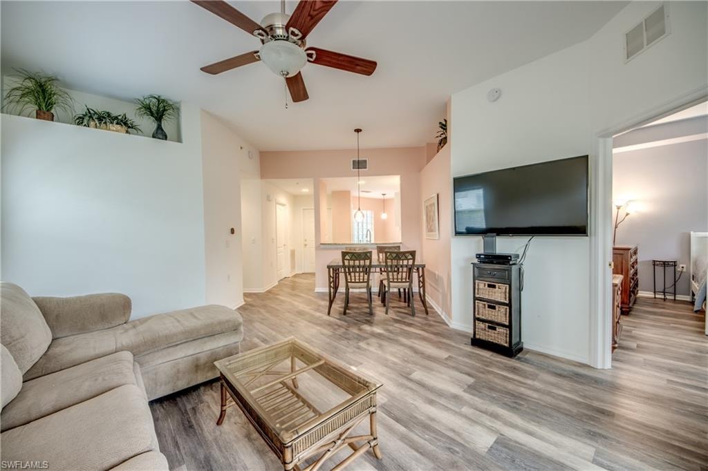 12181 Summergate CIR 104 photo 8