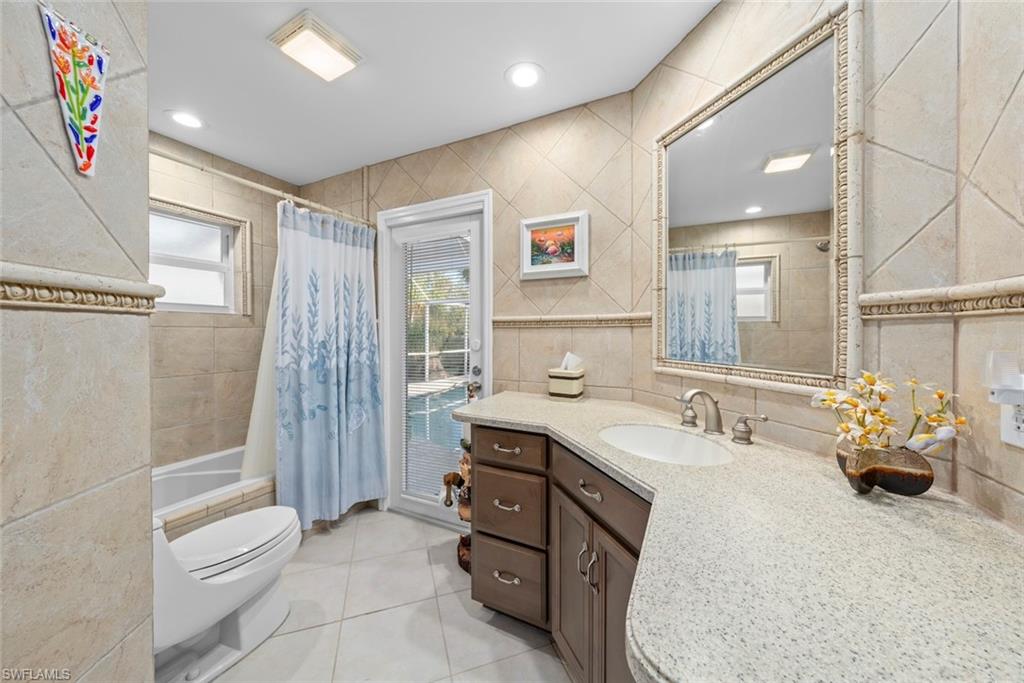 Guest/pool bathroom