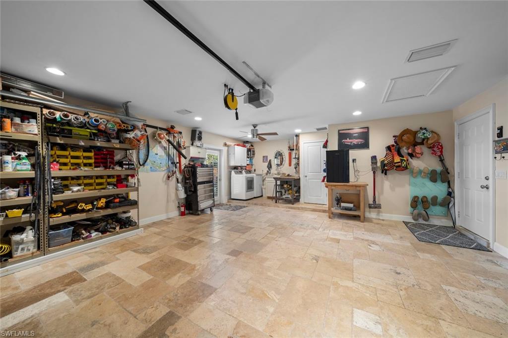 Garage with A/C