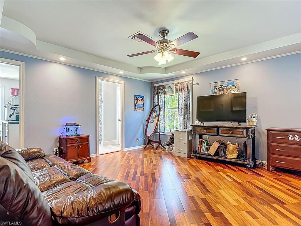 14991 Savannah DR photo 18