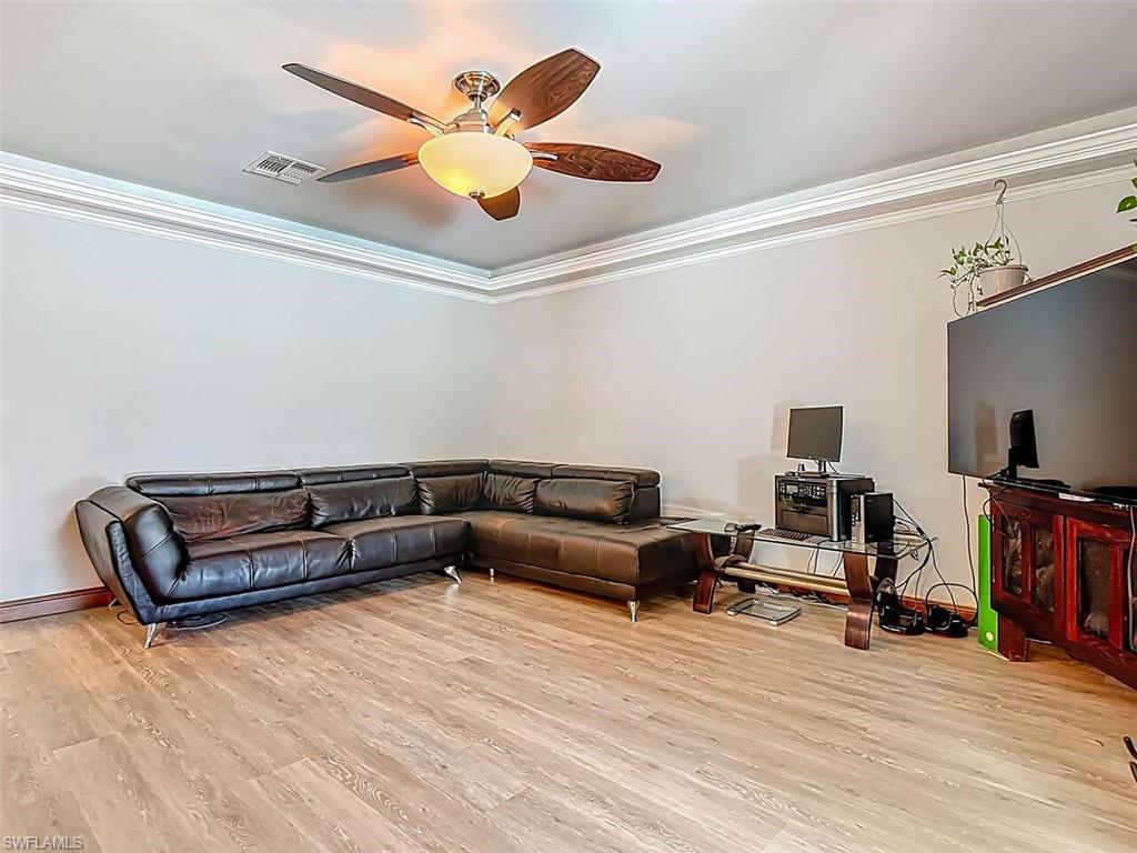 14991 Savannah DR photo 11