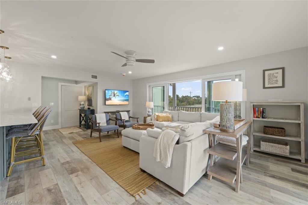 585 Gulf DR A2 photo 13
