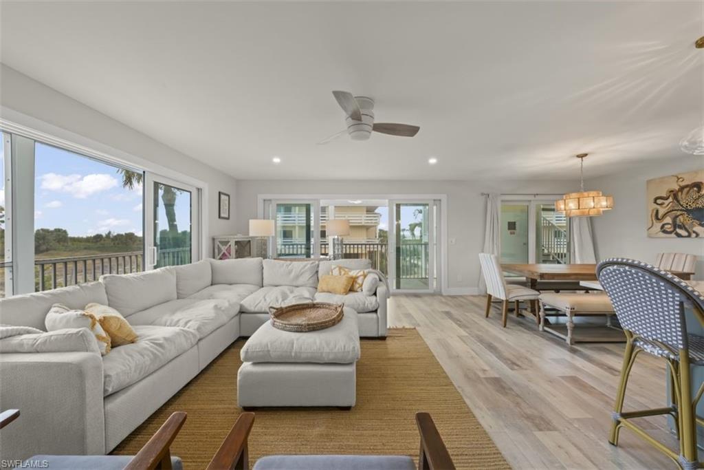 585 Gulf DR A2