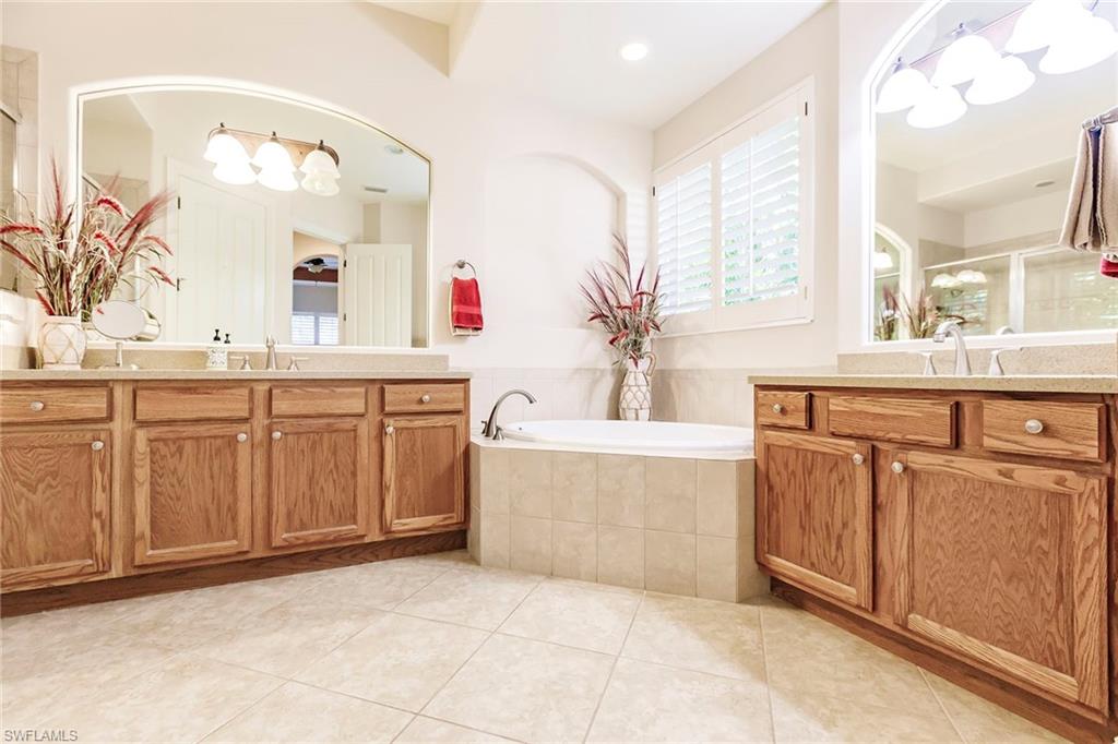 7684 Cottesmore DR photo 32