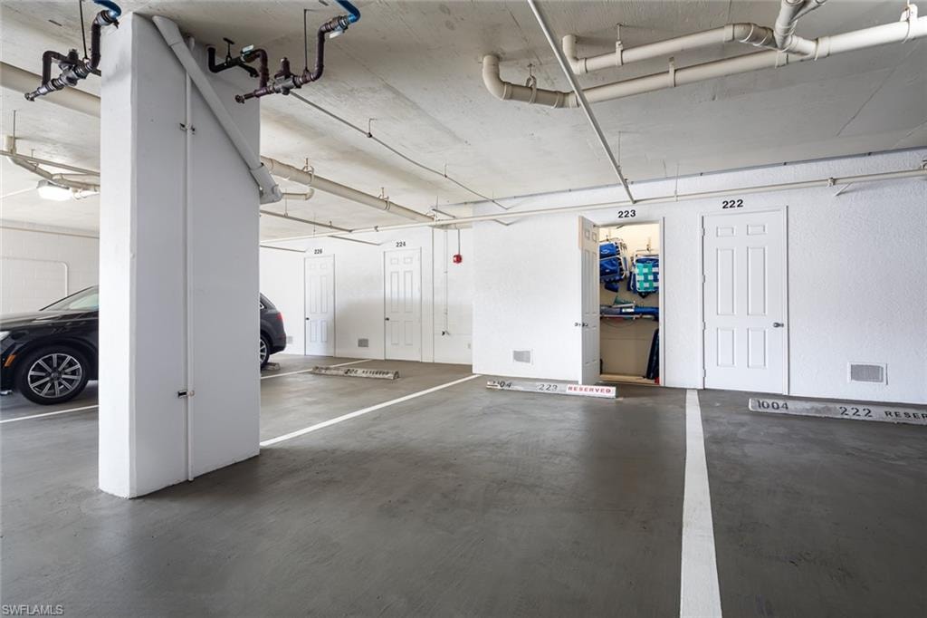 410 Flagship 1104 photo 22