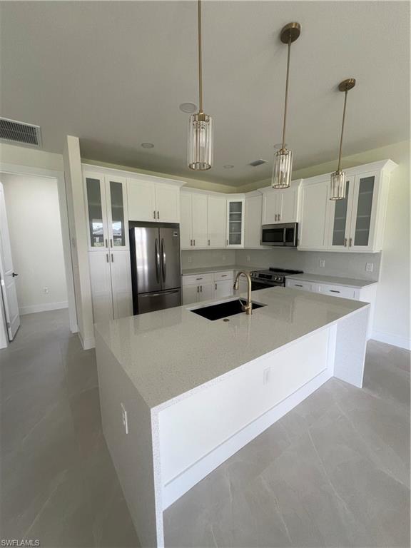 187 Herndon AVE photo 6