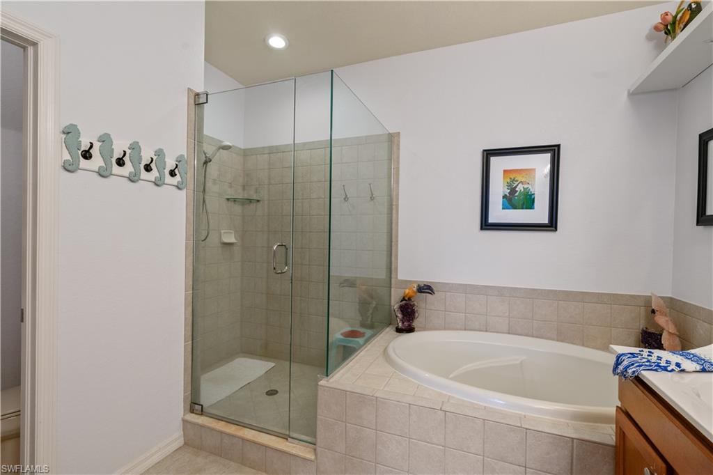 14941 Reflection Key CIR 622 photo 31