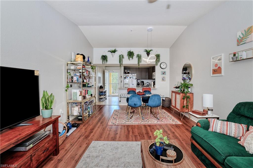8294 Key Royal CIR 1633 photo 16