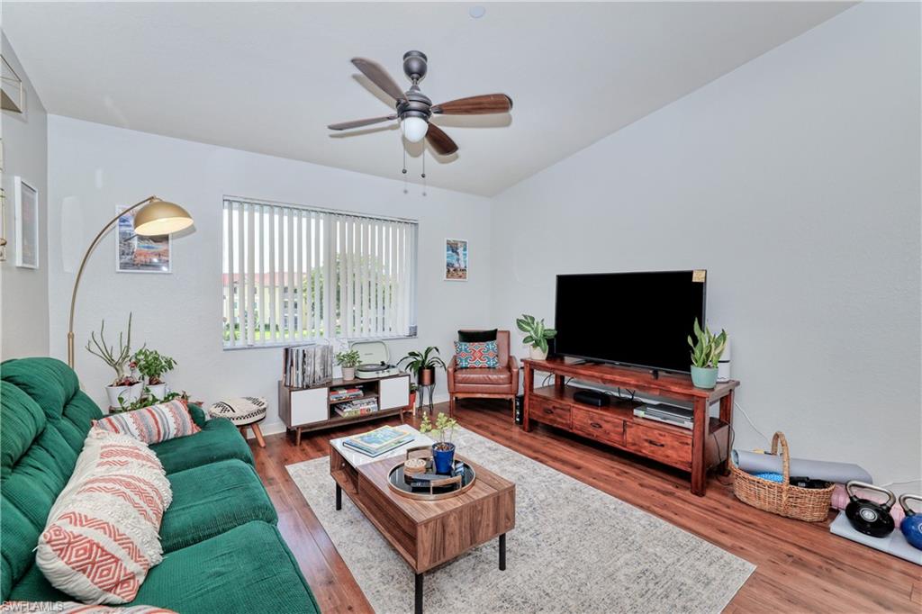 8294 Key Royal CIR 1633 photo 14