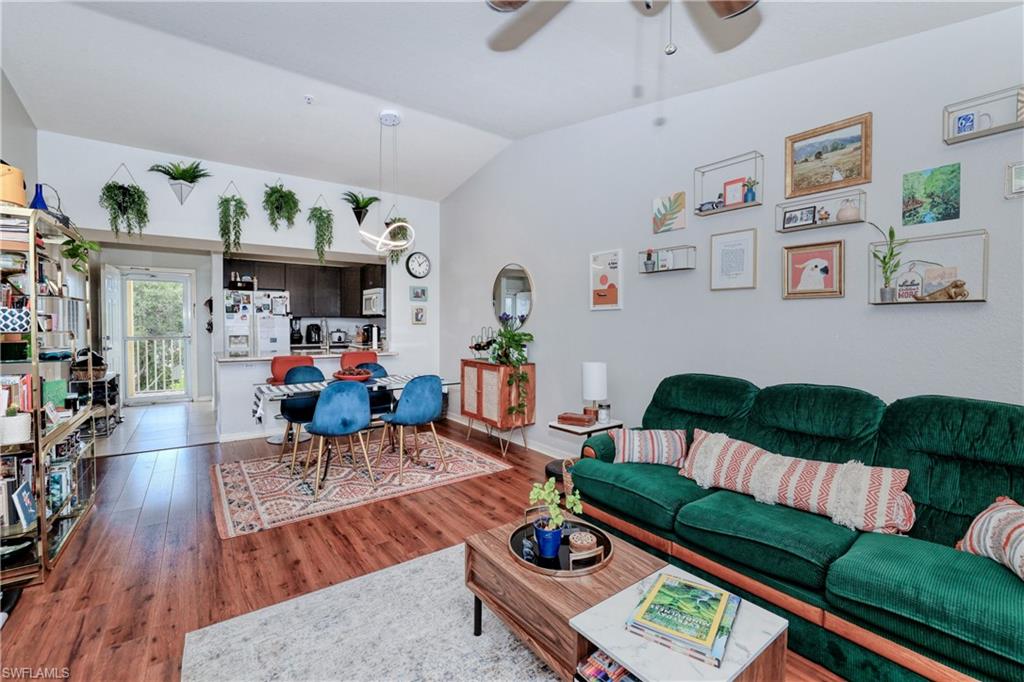 8294 Key Royal CIR 1633 photo 21