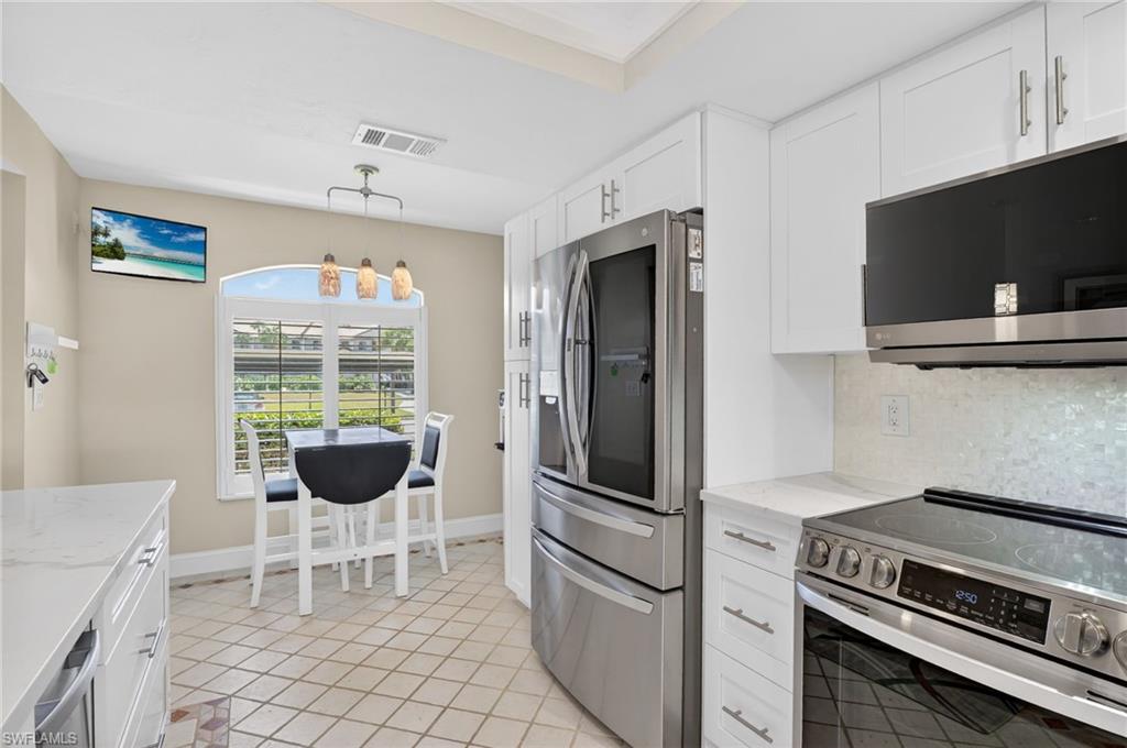 12191 Kelly Sands WAY 1504 photo 7