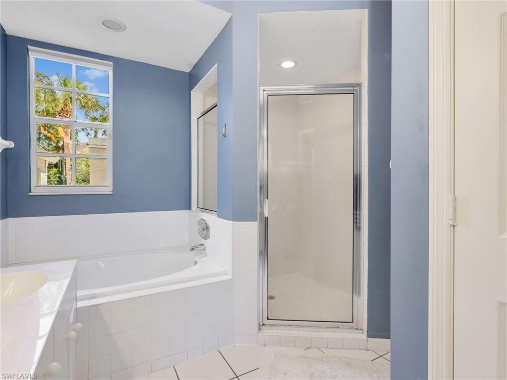 25220 Pelican Creek CIR 102 photo 22