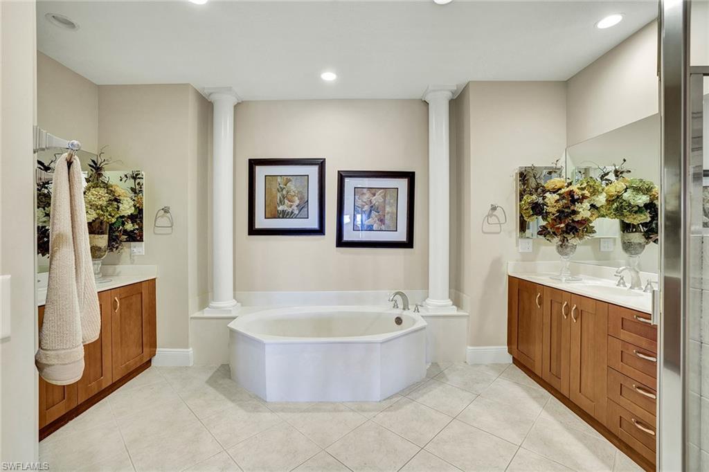 9234 Tesoro LN 101 photo 18