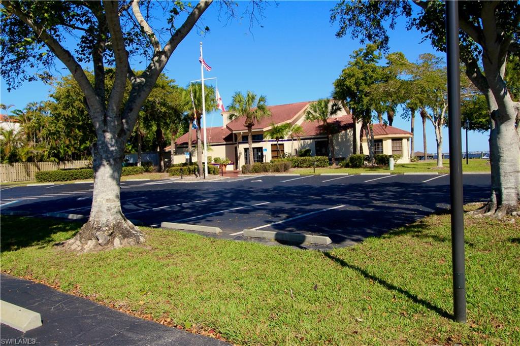 Clubhouse and home of Blue Coyote Restaurant overlooking marina and Caloosahatchee River