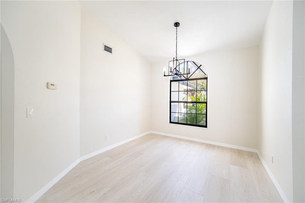10731 Regent CIR photo 13
