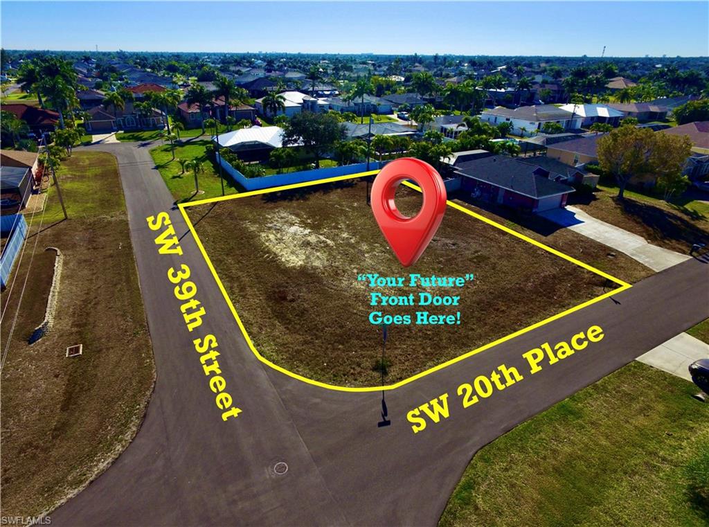 Aerial view of residential area featuring property parcel outlined