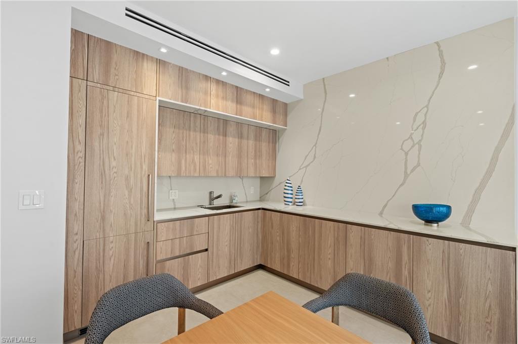 9375 Gulf Shore DR 401 photo 42