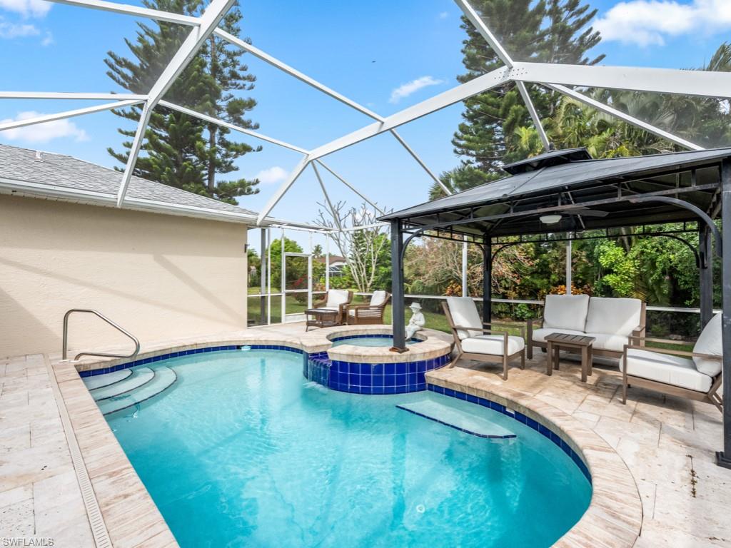 Heated Pool & Spa