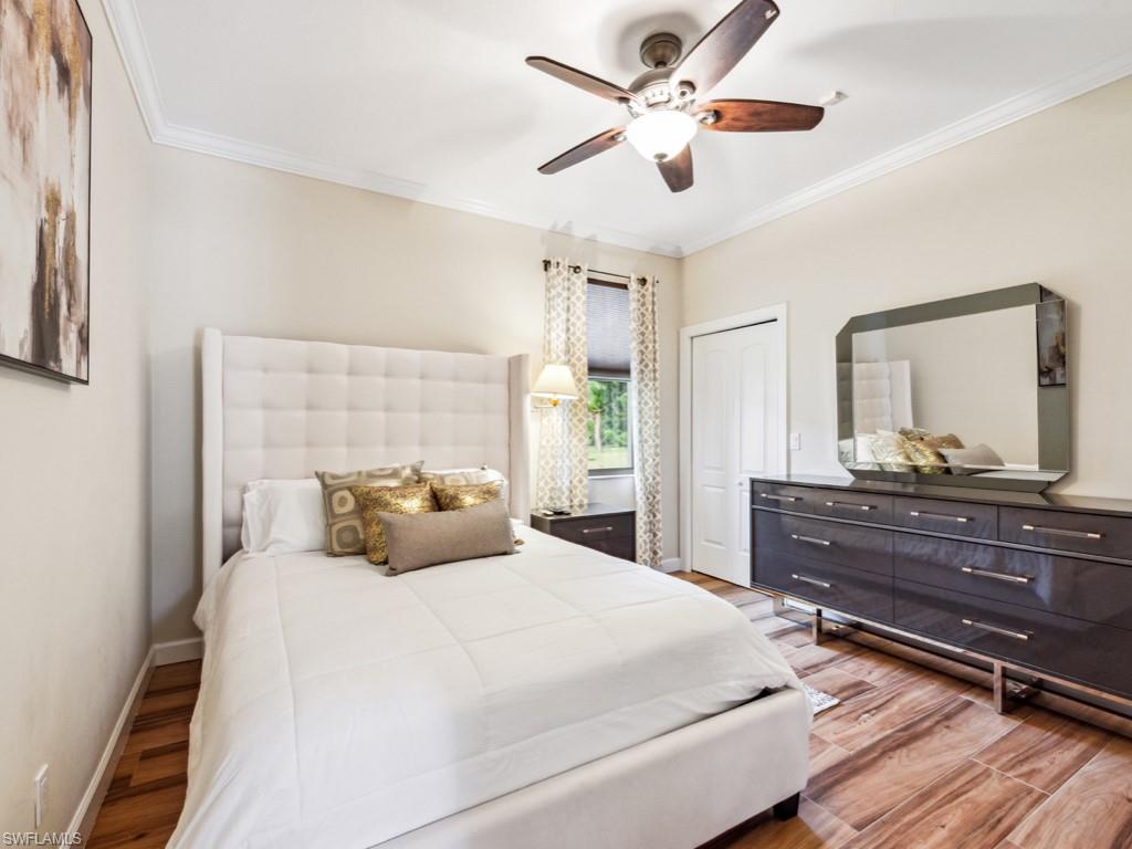 Guest Bedroom Full size Bed Smart TV Walk in Closet
