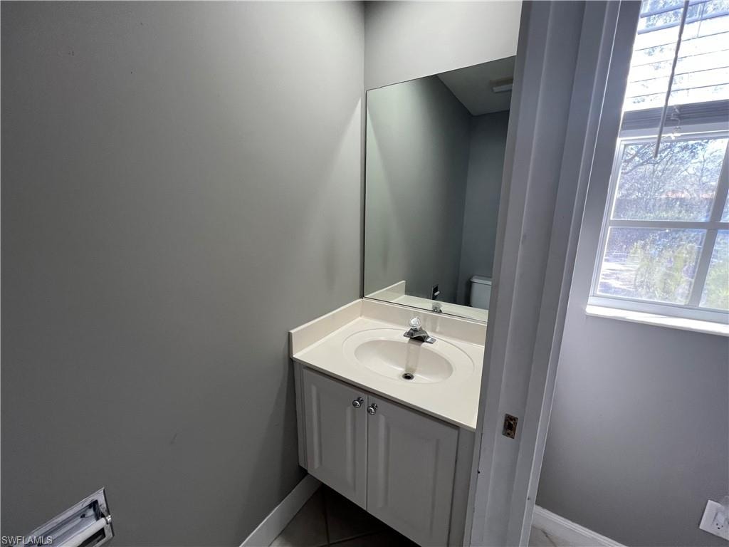 5365 Cove CIR 125 photo 16