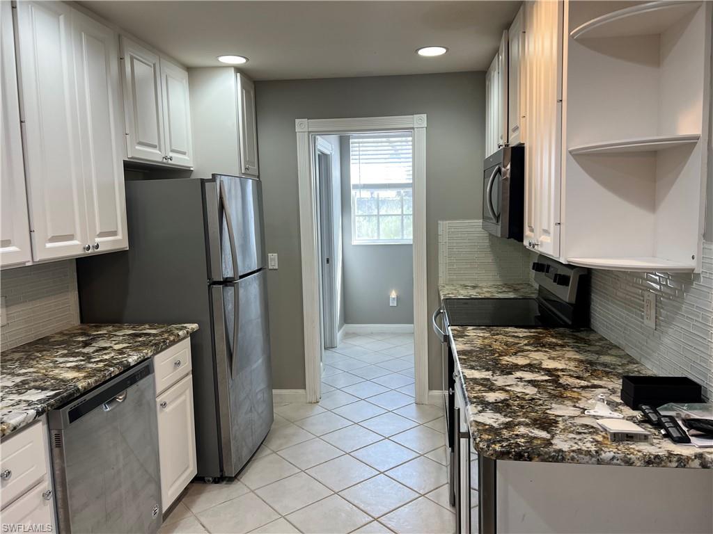 5365 Cove CIR 125 photo 20
