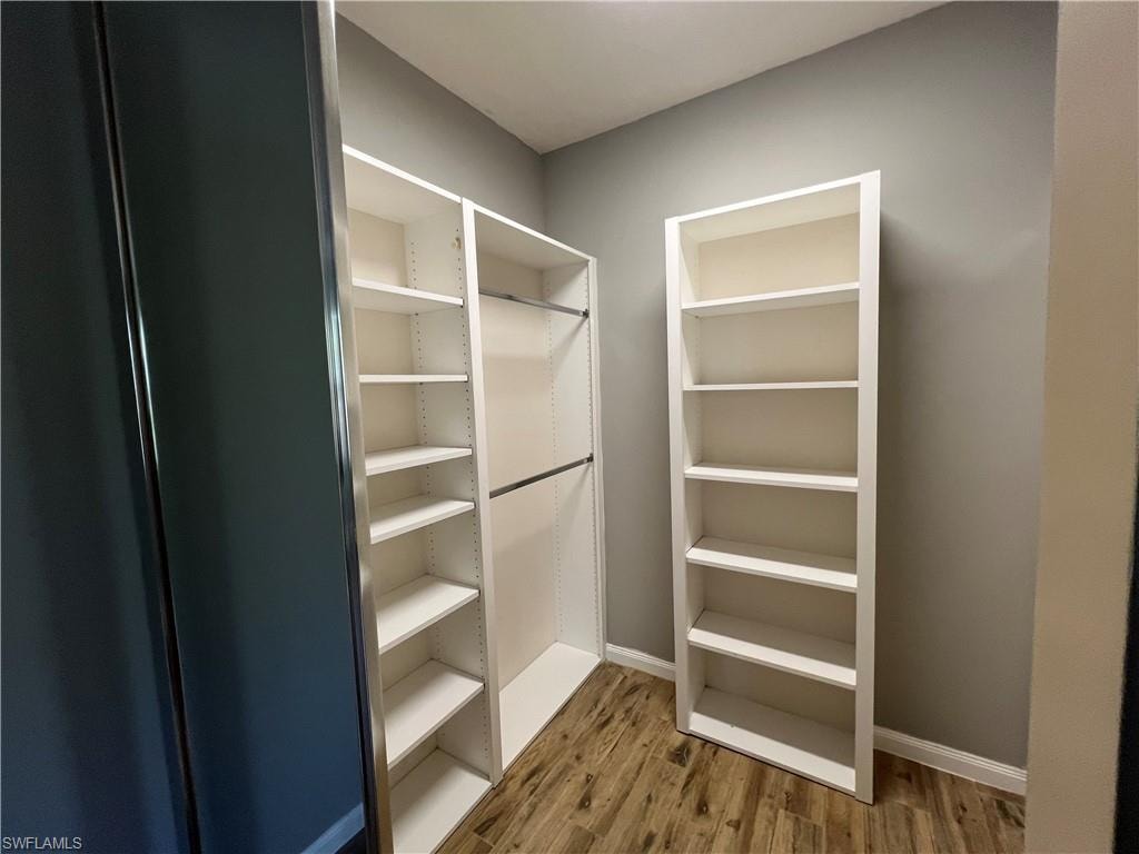 5365 Cove CIR 125 photo 34