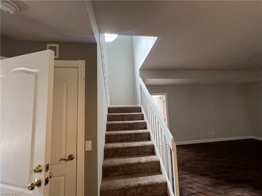 5365 Cove CIR 125 photo 11
