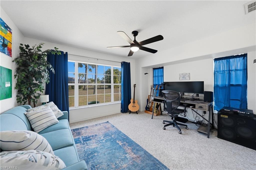 600 Royal Poinciana photo 27